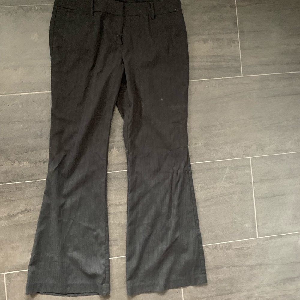 Black pin stripped New York and Co dress pants